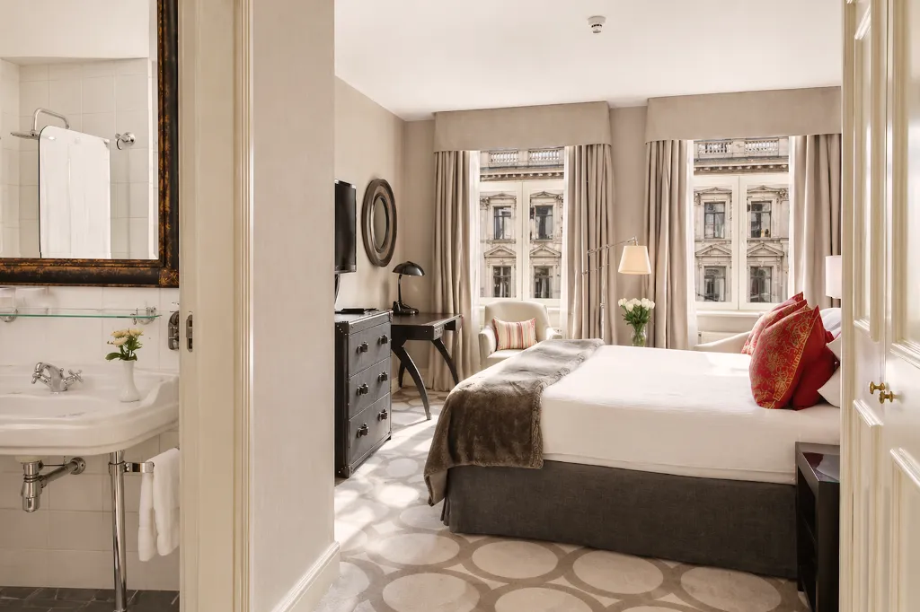 DOUBLE SUPERIOR Room, Grand Palace, Riga