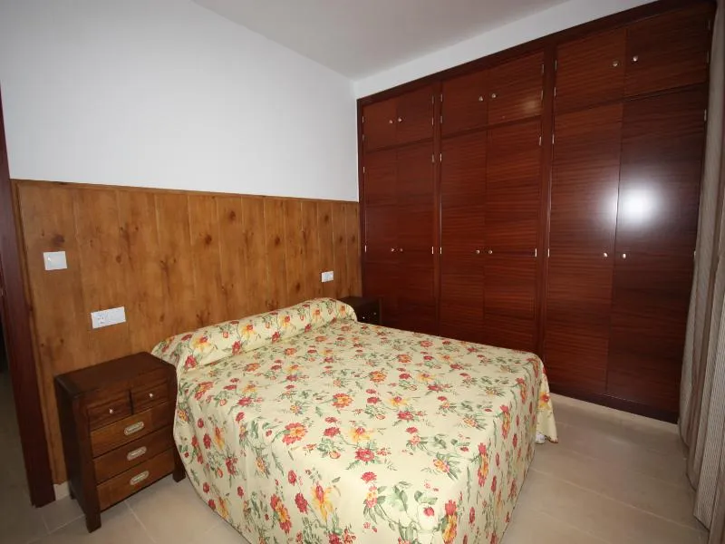 APARTMENT CAPACITY 6 THREE BEDROOM Room, Campillo Apartamentos Rurales, Andalucia