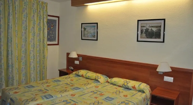 Double or Twin STANDARD Room, Nautilus, Costa Brava