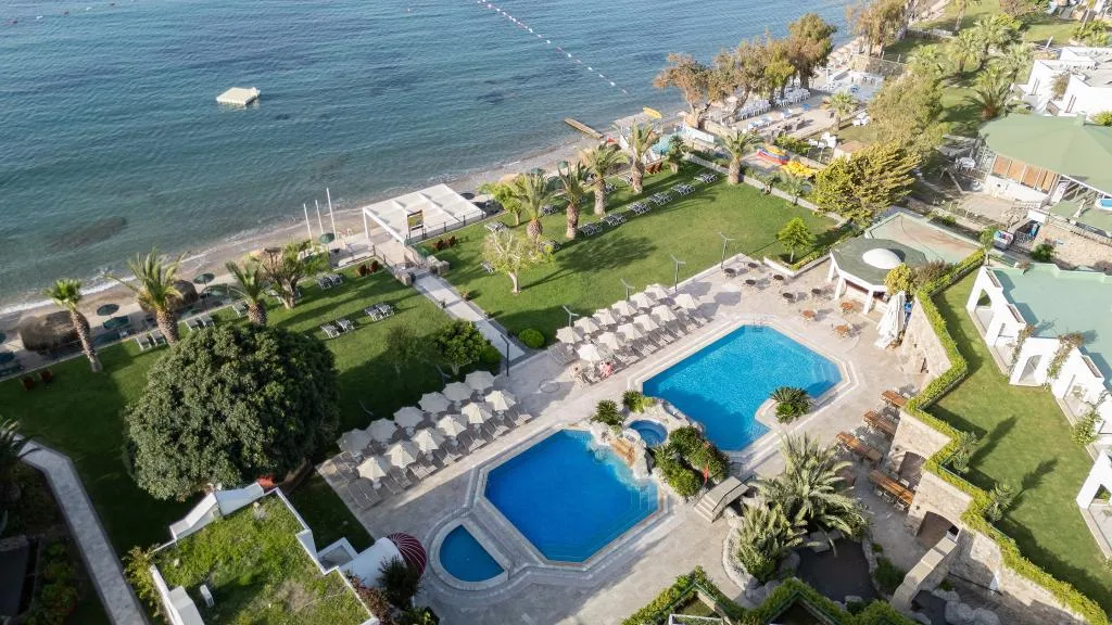 FAMILY ROOM CAPACITY 3 Room, Royal Asarlik Beach Hotel, Bodrum