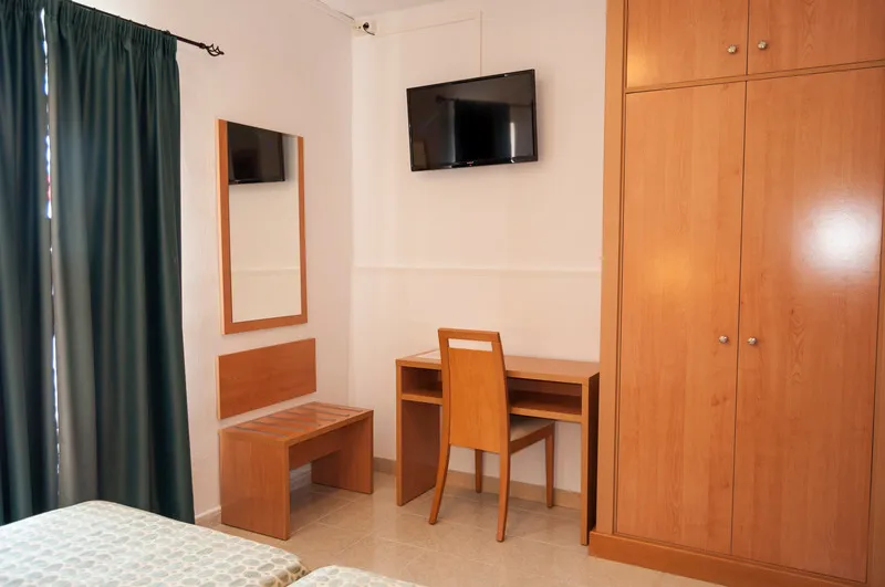 Double or Twin STANDARD Room, Madrid, Menorca
