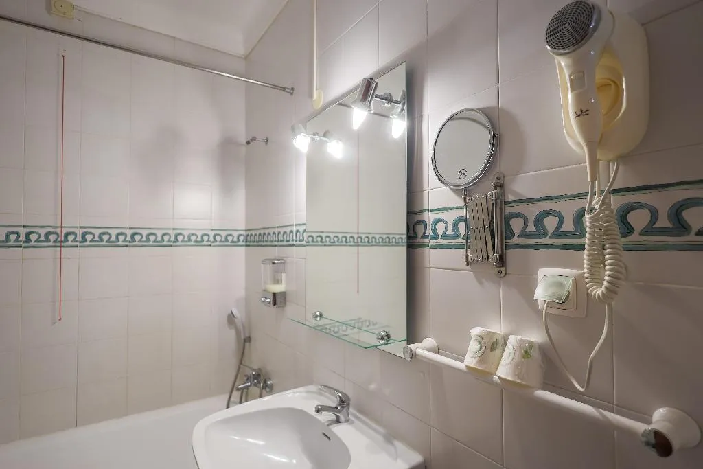 DOUBLE ECONOMY Room, Portimao Center Hotel by Umbral, Algarve