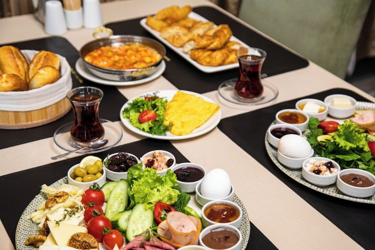 Marlen Hotel Mavisehir, Izmir