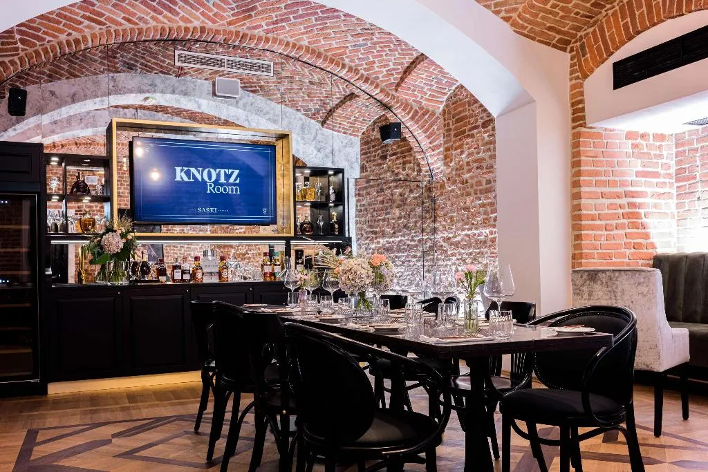 Restaurant, Hotel Saski Krakow, Curio collection by Hilton, Krakow