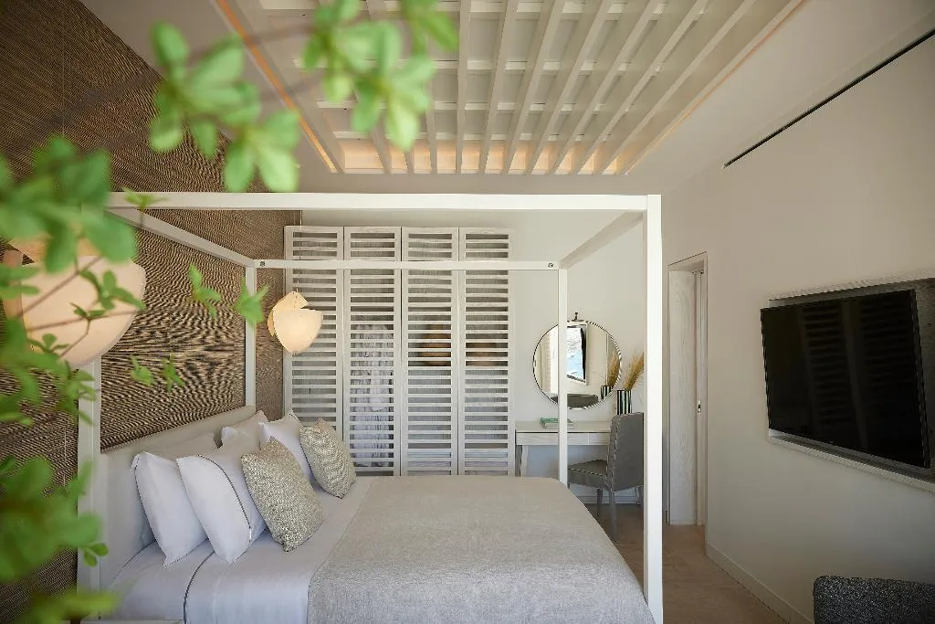 SUITE SEA VIEW WITH PRIVATE POOL Room, Once In Mykonos Luxury Resort, Mykonos