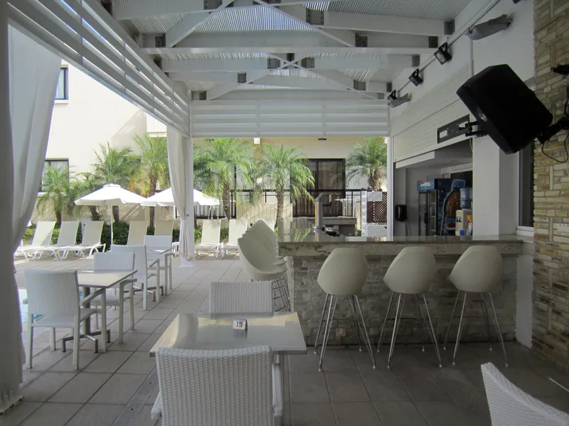 Bar, Senator Hotel Apts, Cyprus