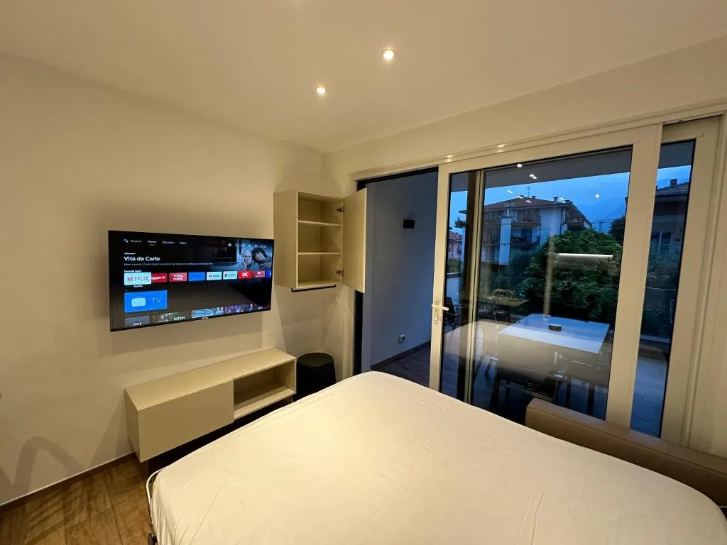 APARTMENT TWO BEDROOMS Room, Riva Lake Lodge, Milan