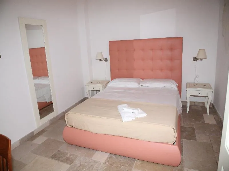 DOUBLE STANDARD Room, Agriturismo Tenuta Mazzetta, Brindisi