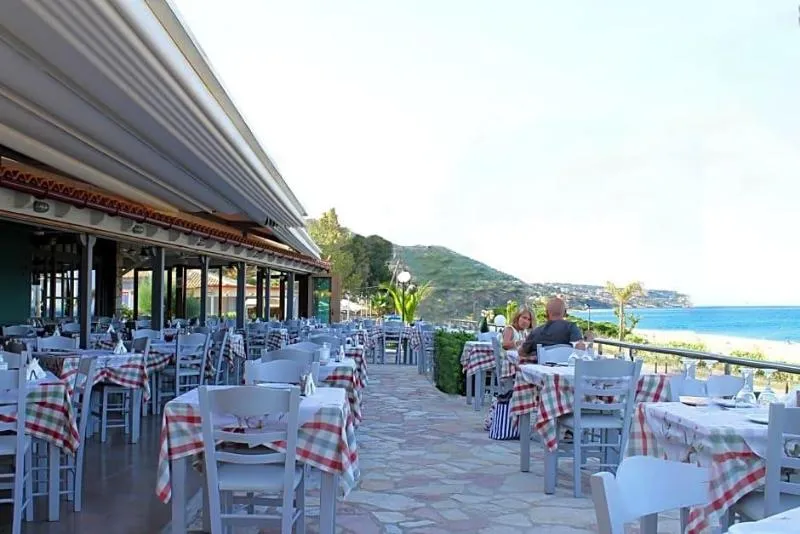 Lobby, Paspalis, Kefallinia