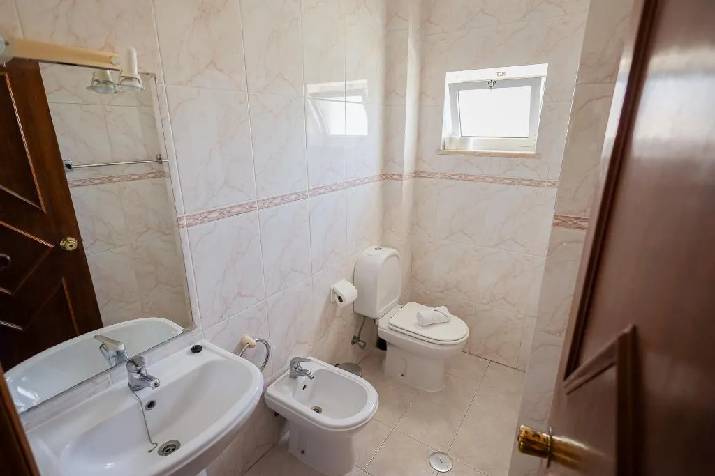 APARTMENT CAPACITY 7 THREE BEDROOMS Room, Benvindo Apartamentos by Umbral, Algarve