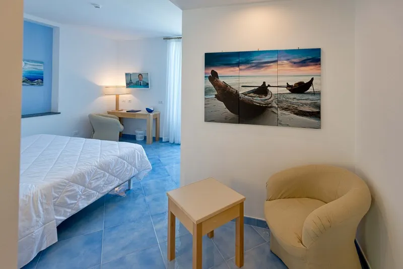 Room, Boutique Hotel Helios, Naples