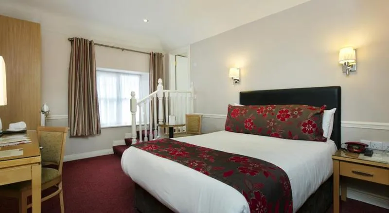 DOUBLE STANDARD Room, Harcourt Hotel, Dublin