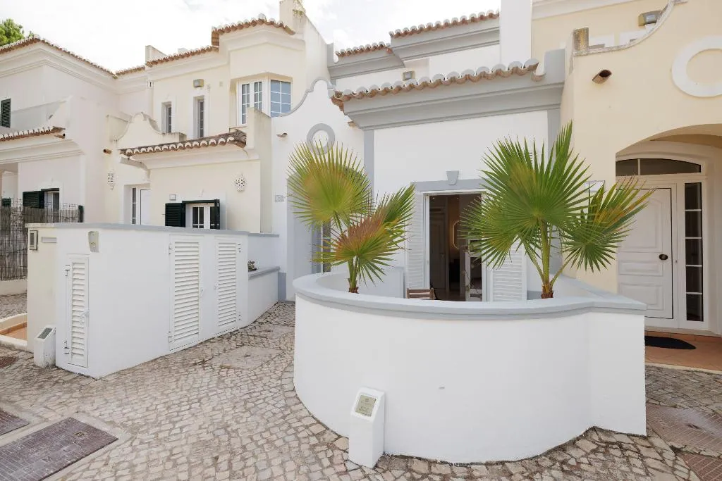 TOWNHOME CAPACITY 5 ONE BEDROOM Room, Vale Do Lobo Resort, Algarve