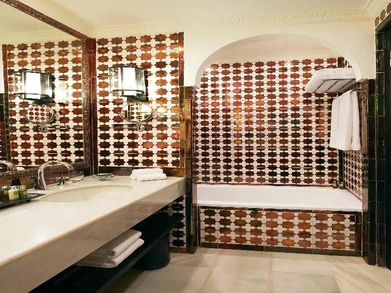 Room, Alfonso XIII, Seville
