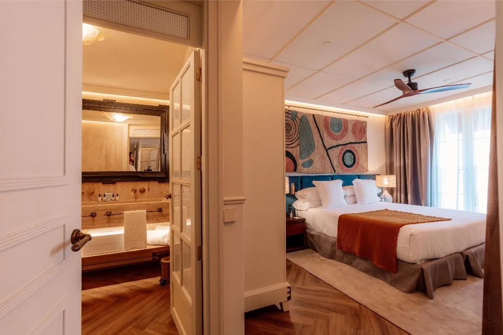SINGLE Accesible Premium  Room, Only YOU Hotel Sevilla, Seville
