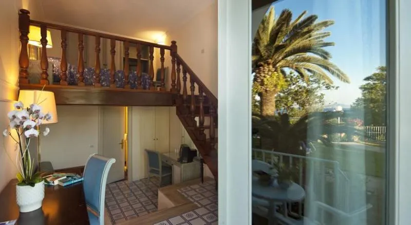 JUNIOR SUITE STANDARD Room, Continental Mare, Naples