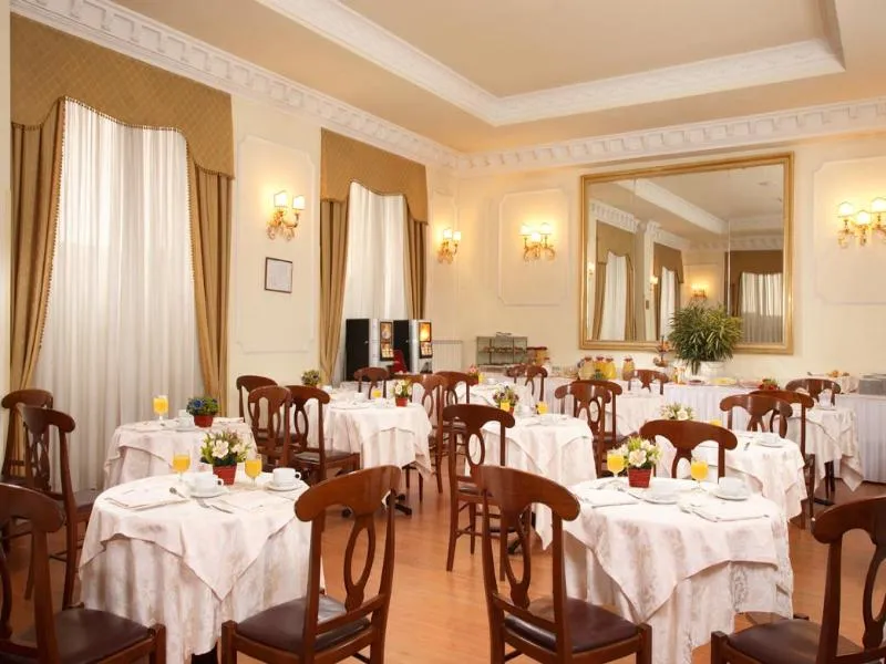 Restaurant, Pace Helvezia, Rome