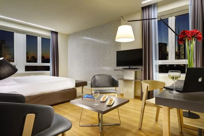 JUNIOR SUITE CAPACITY 2 Room, UNA HOTELS Century Milano, Milan