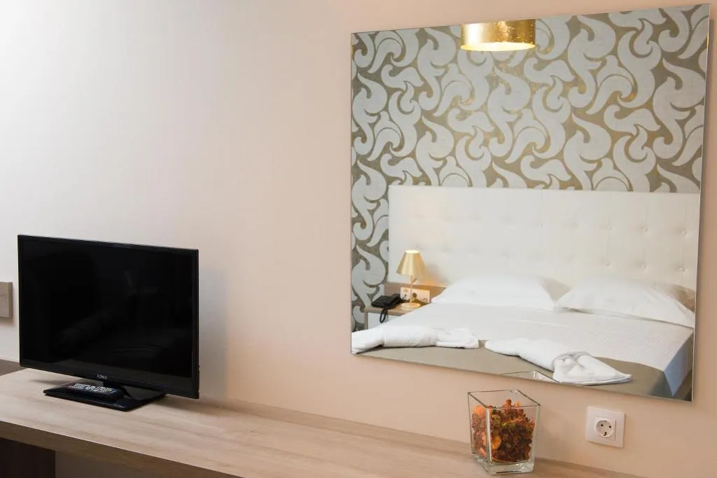 DOUBLE WITH BALCONY Room, Lagaria Hotel, Thessaloniki