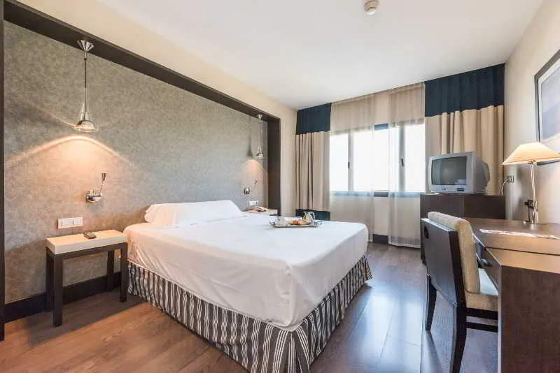 DOUBLE STANDARD Room, Mercader, Madrid