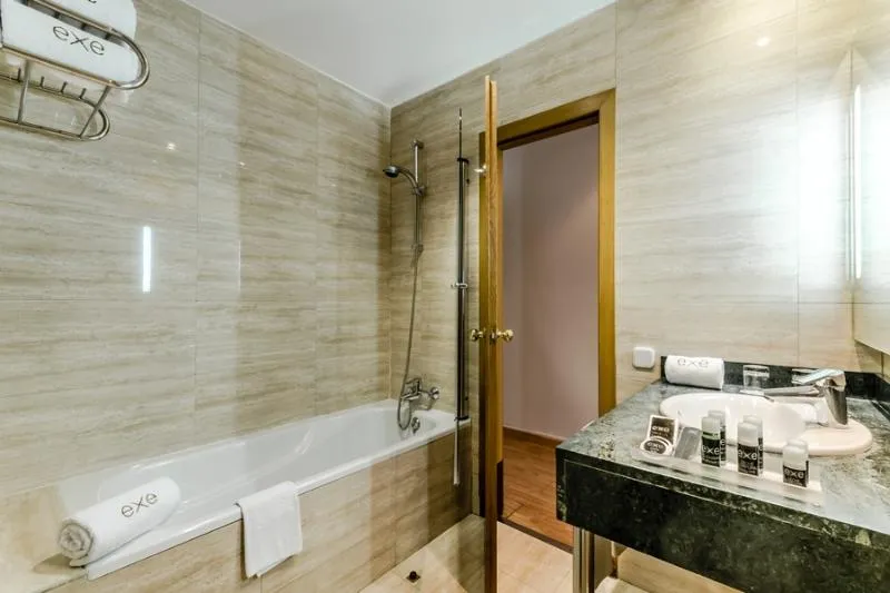 DOUBLE SINGLE USE STANDARD Room, Exe Parc del Valles, Barcelona