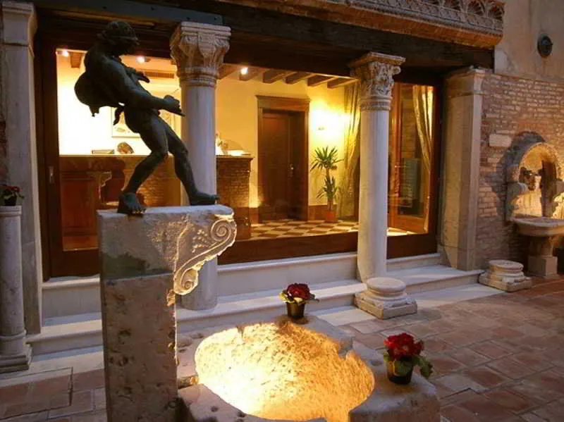 General view, Hotel Al Ponte Mocenigo, Venice