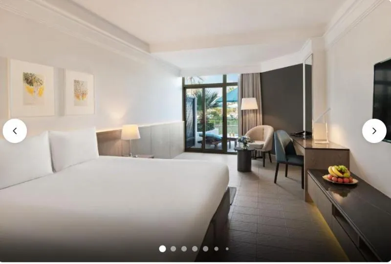 Cabin BEACH FRONT Room, JA The Resort – JA Beach Hotel, Dubai, Dubai