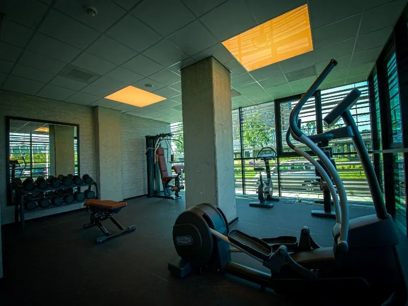 Sports and Entertainment, Leonardo Hotel Groningen Stadspark, Amsterdam