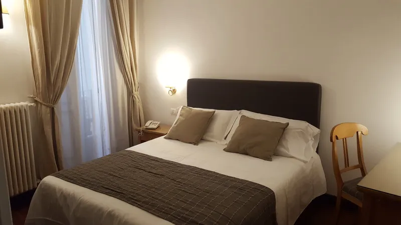 Double or Twin ECONOMY Room, Del Real Orto Botanico, Naples