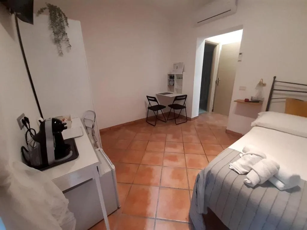 DOUBLE STANDARD Room, B&B Casale del Borgo, Naples