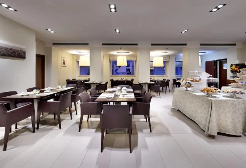 Restaurant, Mercure Roma Centro St. John, Naples