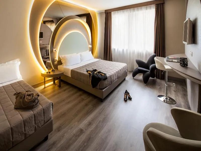 TRIPLE SUPERIOR Room, Hotel Da Vinci Milano, Milan