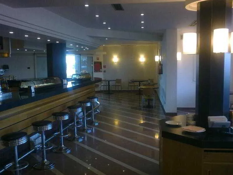 Bar, Gran Hotel Los Angeles, Madrid