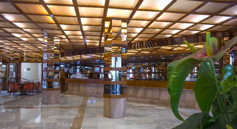 Lobby, Indalo Park, Costa Brava