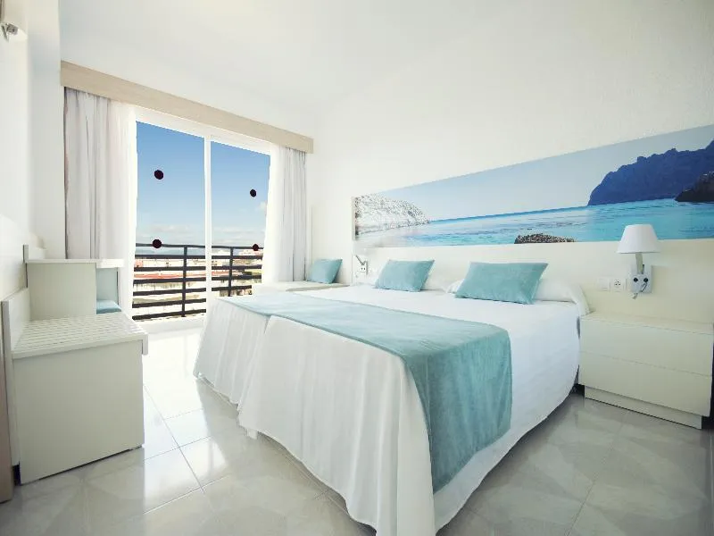 DOUBLE PREMIUM Room, Azuline Hotel Bahamas, Majorca