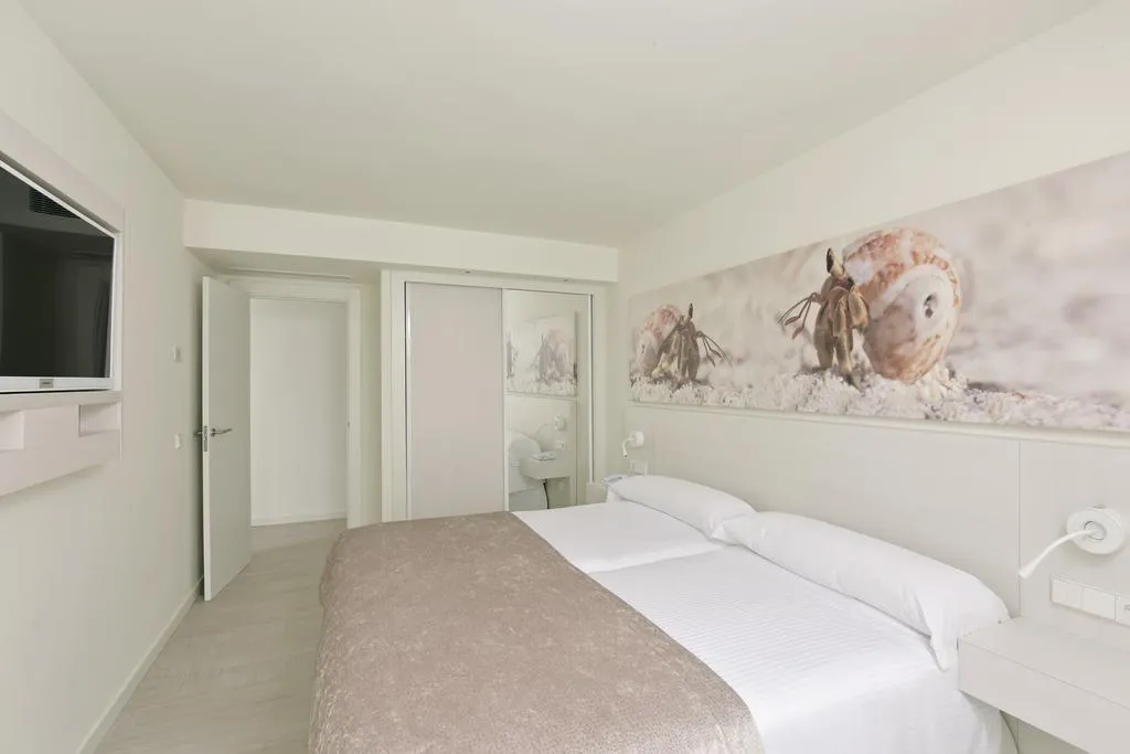 STUDIO STANDARD Room, Iberostar Waves Cristina, Majorca