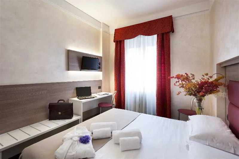 DOUBLE STANDARD Room, Gamma, Milan
