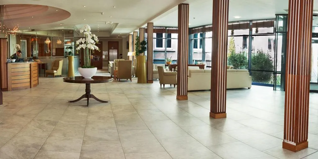 Lobby, The Green Isle Hotel Dublin, Dublin