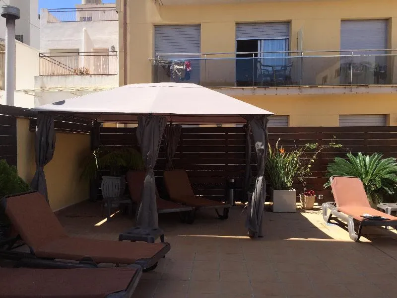 Pool, Apartamentos Neptuno Calella, Costa Brava