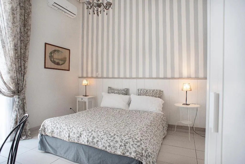 Room, B&B Dei Decumani di Napoli, Naples