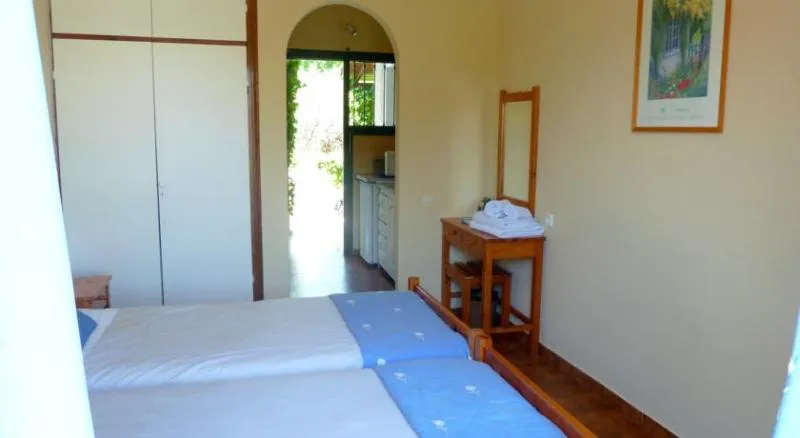 Room, Mayflower, Corfu
