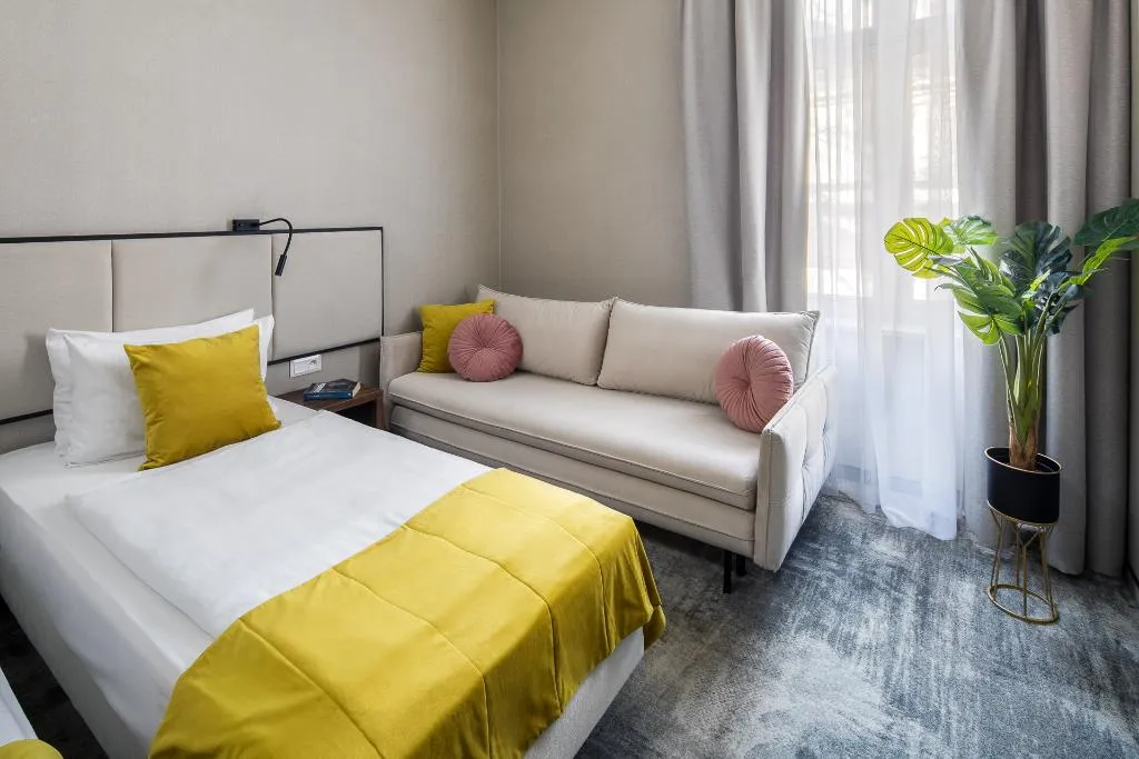 QUADRUPLE DELUXE PREMIUM Room, Dream Boutique Aparthotel, Krakow