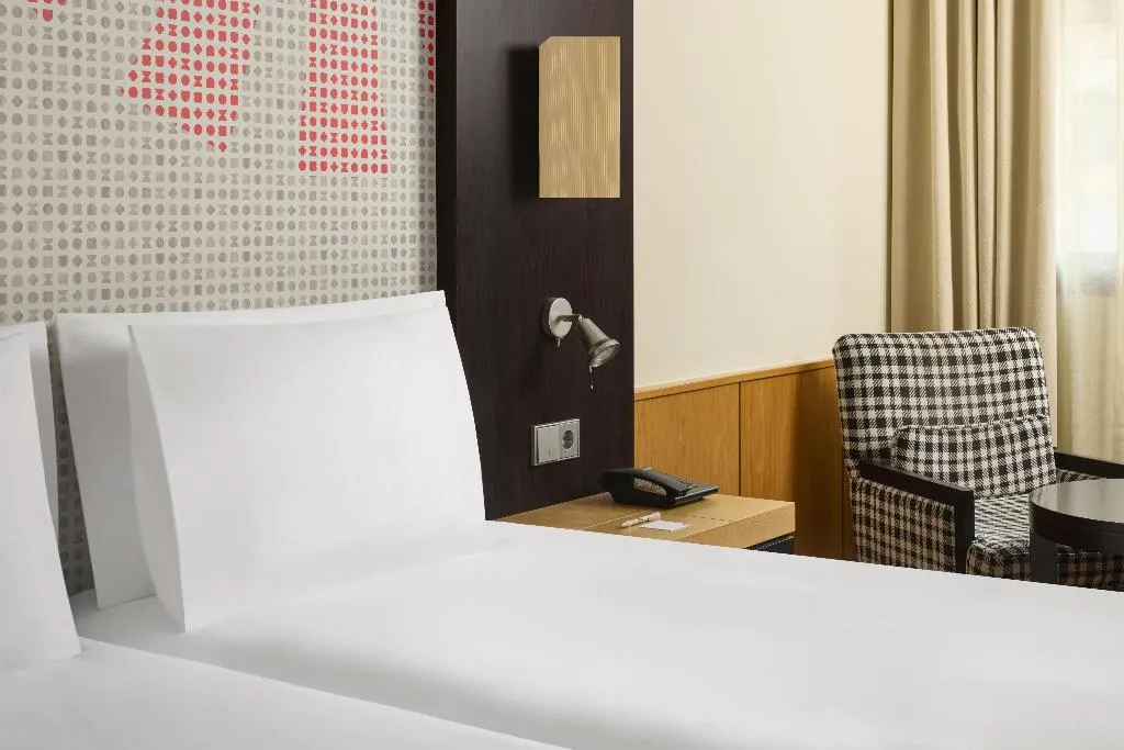 DOUBLE STANDARD Room, iStay by NH Ciudad de Valencia Hotel, Valencia