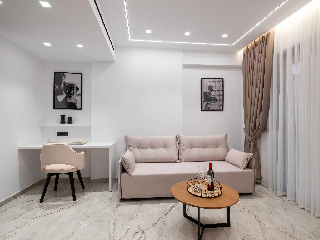 SUITE DELUXE Room, Captain Napoleon Paterakis CNP Luxurious Suites, Crete