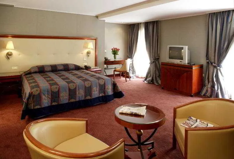Room, Piraeus Theoxenia, Athens