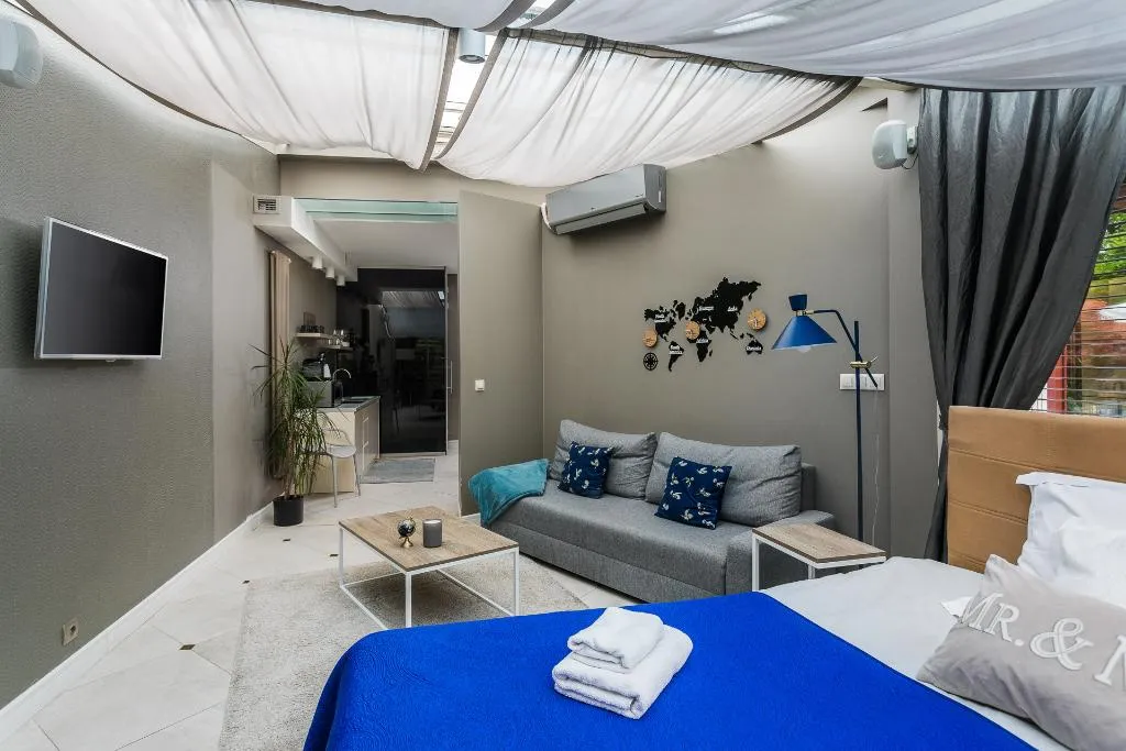APARTMENT STANDARD Room, A11 Apartments Spa Dermique, Krakow