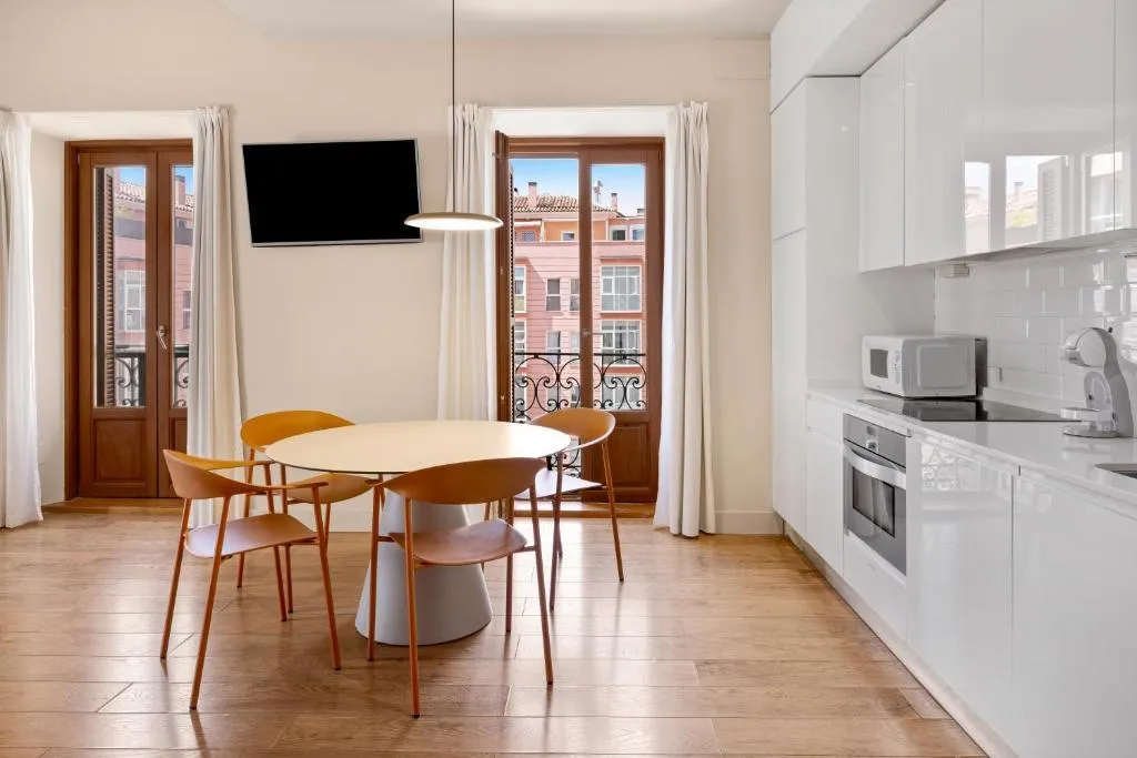 Room, B&B Apartamentos Madrid Centro Fuencarral 46, Madrid
