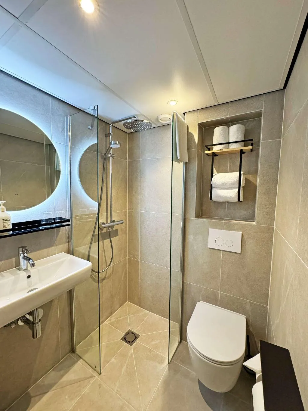 TWIN STANDARD Room, Hotel Spaander BW Signature Collection, Amsterdam