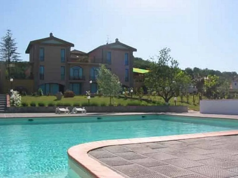 Pool, Msnrelais Carresi, Florence
