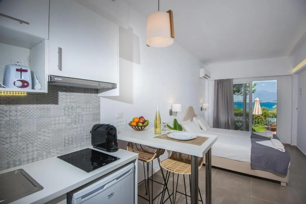 STUDIO SUPERIOR Room, Mirabella Apartments, Crete